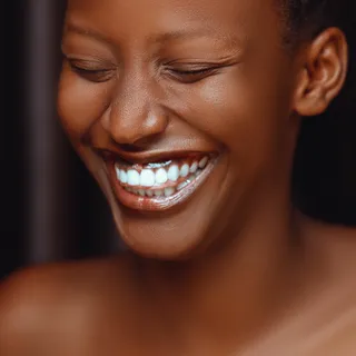 Sorriso natural com prótese