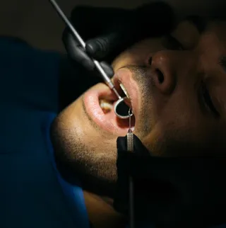 Restauração (Dor de Dente)